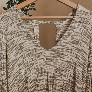 dressup boutique bell-sleeve dress